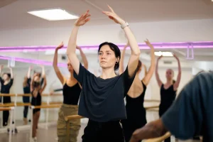 От мечты к сцене: Наш опыт обучения в балетной школе Москвы для взрослых